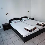 Apartman Fa Mol *