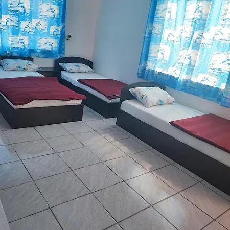 Apartman Fa Mol *