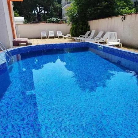 Fa Mol Apartment *