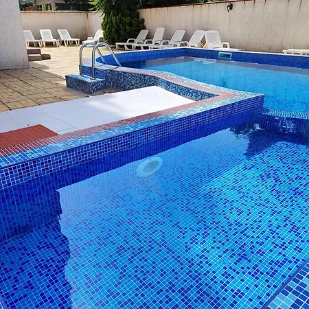 Apartman Fa Mol *